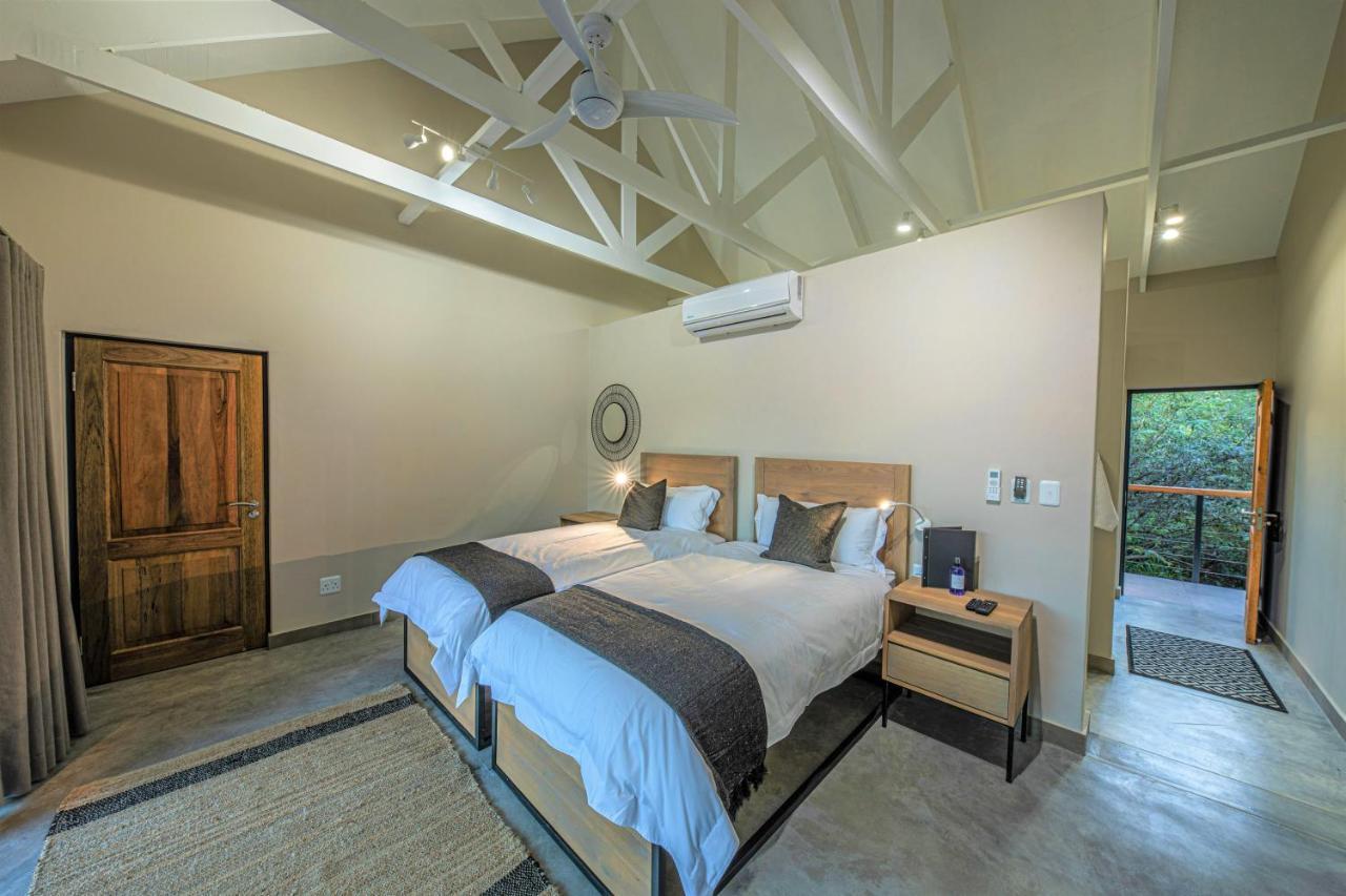 Little Kubu Lodge Hoedspruit Exterior photo